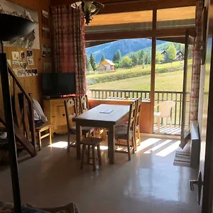 Au Pied Des Pistes Appartement